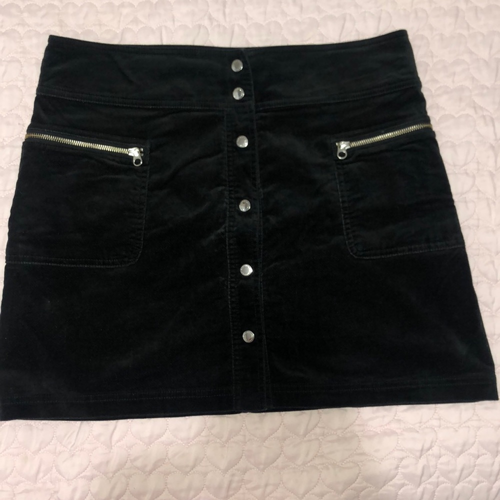 GAP black mini rib velvet skirt